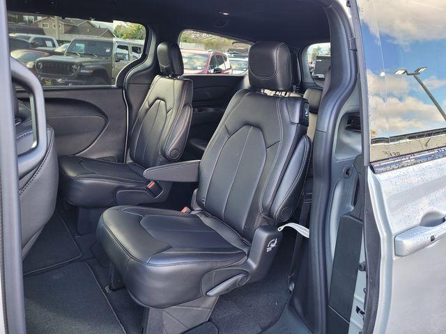 new 2026 Chrysler Pacifica car, priced at $43,388