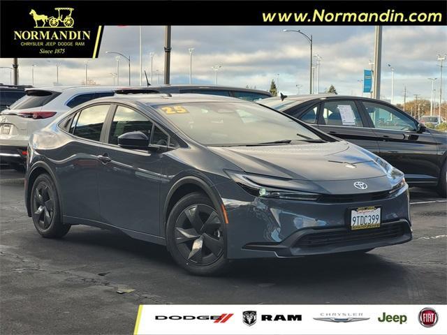 used 2025 Toyota Prius car, priced at $26,900
