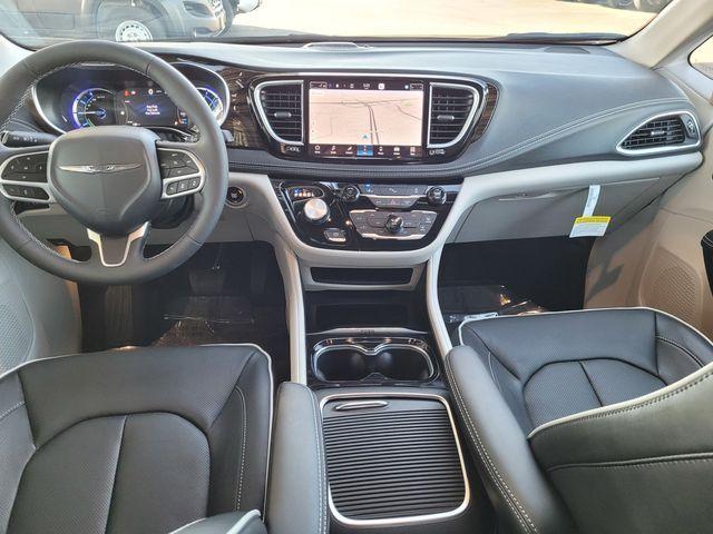 used 2023 Chrysler Pacifica Hybrid car, priced at $44,900