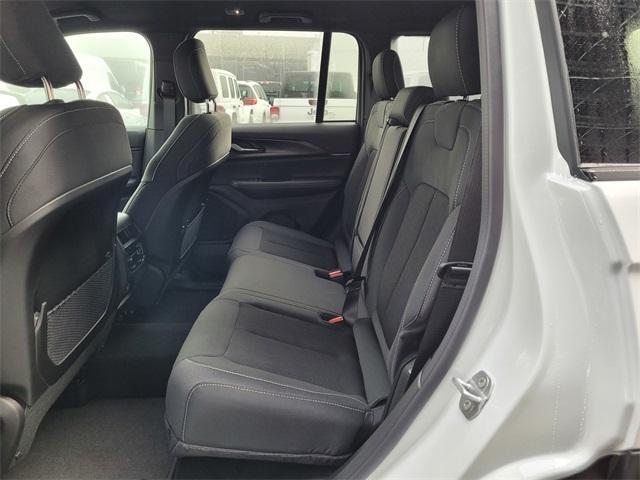 new 2025 Jeep Grand Cherokee car, priced at $34,639