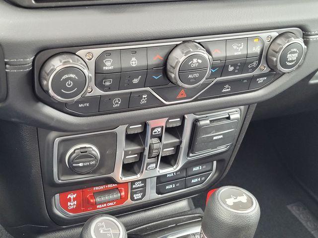 new 2026 Jeep Wrangler car, priced at $58,725