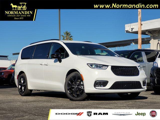 new 2026 Chrysler Pacifica car, priced at $42,488