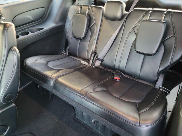 used 2025 Chrysler Pacifica car, priced at $25,300