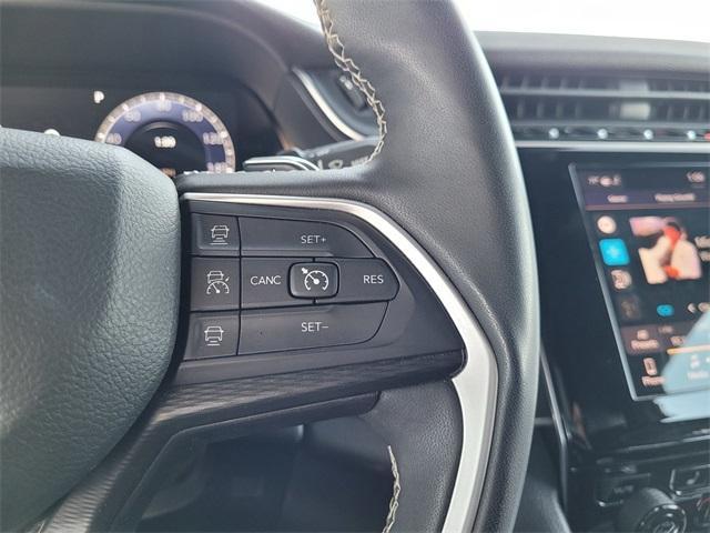 used 2023 Jeep Grand Cherokee car, priced at $26,998