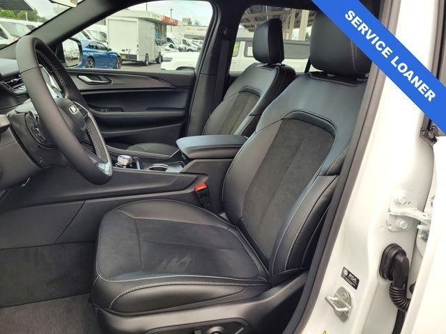 new 2025 Jeep Grand Cherokee car, priced at $36,488