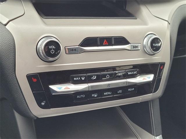 used 2023 Ford Explorer car, priced at $24,900