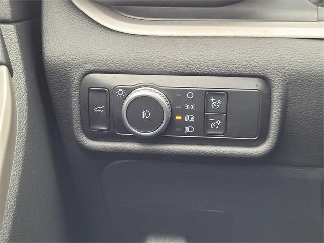 used 2023 Ford Explorer car, priced at $24,900