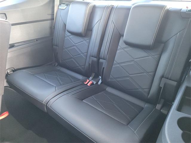 used 2026 Volkswagen Atlas car, priced at $35,900