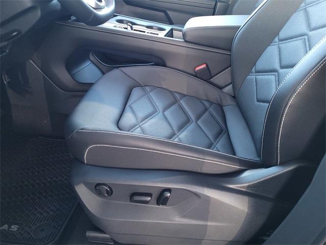 used 2026 Volkswagen Atlas car, priced at $35,900