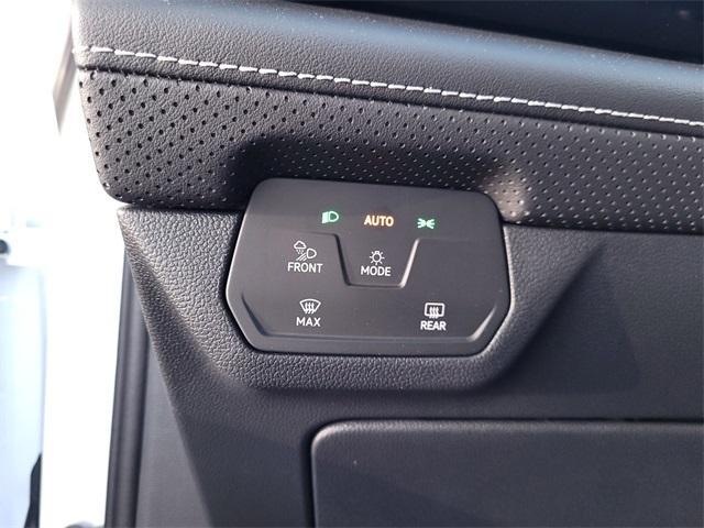 used 2026 Volkswagen Atlas car, priced at $35,900