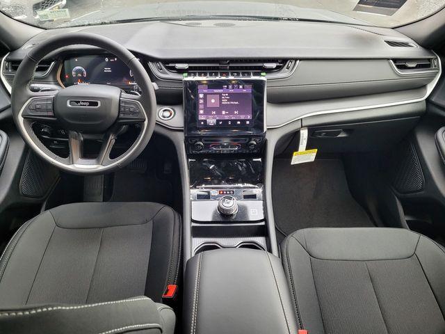 new 2025 Jeep Grand Cherokee car, priced at $31,745