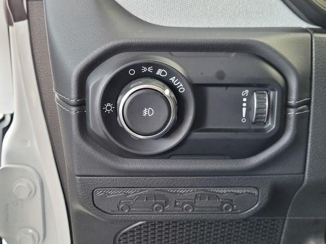 used 2025 Jeep Wrangler car, priced at $35,900