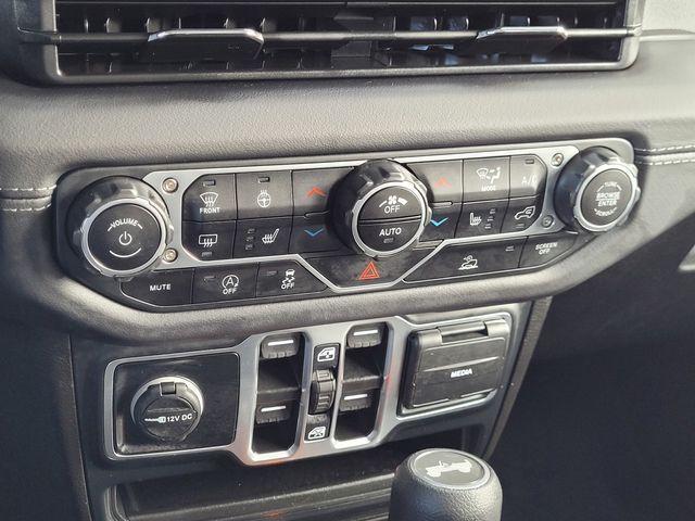 used 2025 Jeep Wrangler car, priced at $35,900