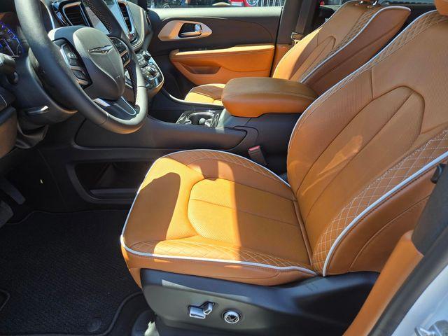 new 2026 Chrysler Pacifica car, priced at $55,995