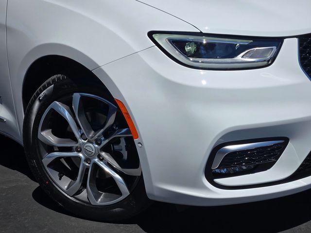 new 2026 Chrysler Pacifica car, priced at $55,995