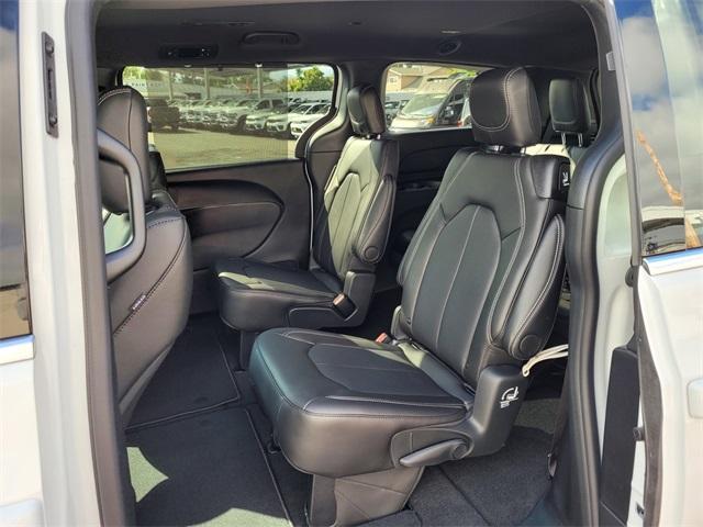 new 2026 Chrysler Pacifica car, priced at $36,388