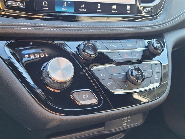 new 2026 Chrysler Pacifica car, priced at $44,685