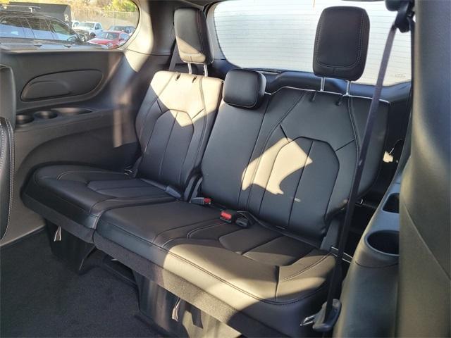 new 2026 Chrysler Pacifica car, priced at $44,685