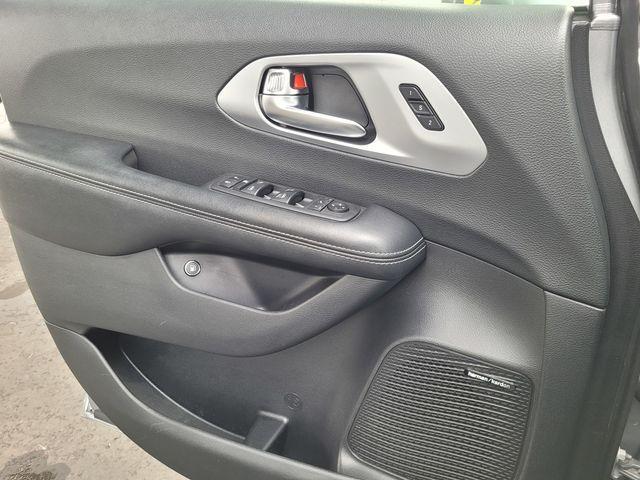 used 2019 Chrysler Pacifica Hybrid car, priced at $21,500