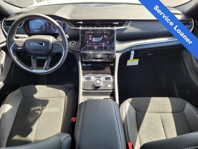 new 2025 Jeep Grand Cherokee car, priced at $35,450