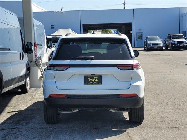 new 2025 Jeep Grand Cherokee car, priced at $36,488