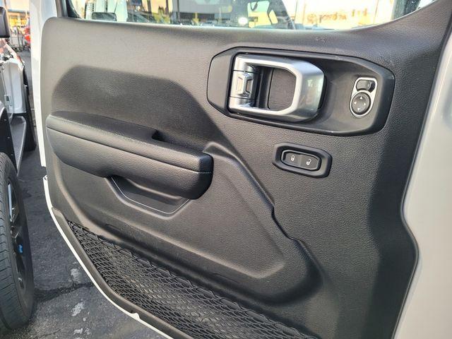 used 2024 Jeep Wrangler car, priced at $35,998