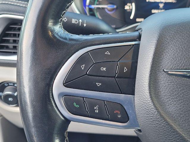 used 2021 Chrysler Pacifica Hybrid car, priced at $22,500