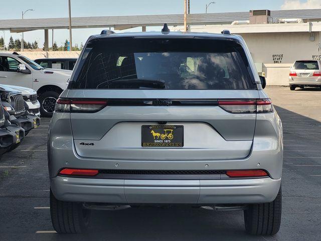 new 2026 Jeep Grand Cherokee car, priced at $53,000