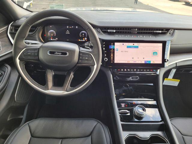 new 2026 Jeep Grand Cherokee car, priced at $53,000