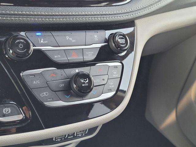 used 2024 Chrysler Pacifica Hybrid car, priced at $24,900