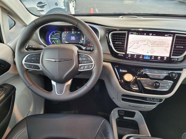used 2024 Chrysler Pacifica Hybrid car, priced at $24,900