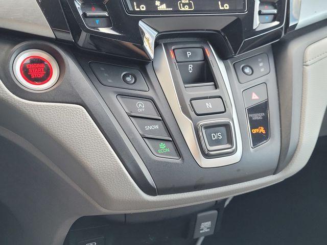 used 2024 Honda Odyssey car, priced at $32,998