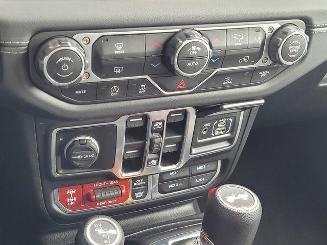 used 2025 Jeep Wrangler car