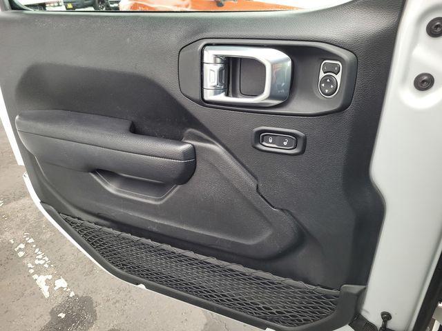 used 2025 Jeep Wrangler car