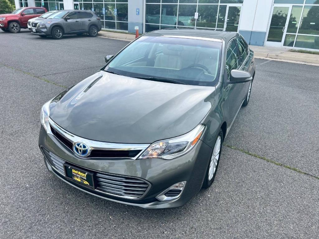 used 2013 Toyota Avalon Hybrid car, priced at $12,995
