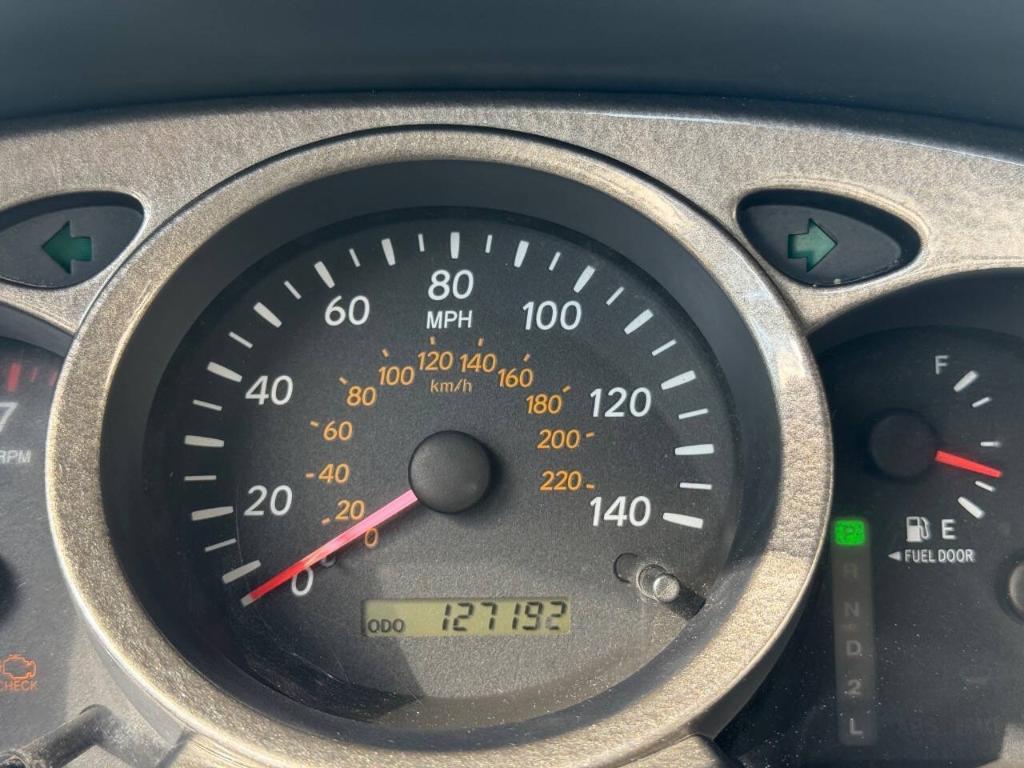 used 2003 Toyota Highlander car, priced at $5,995