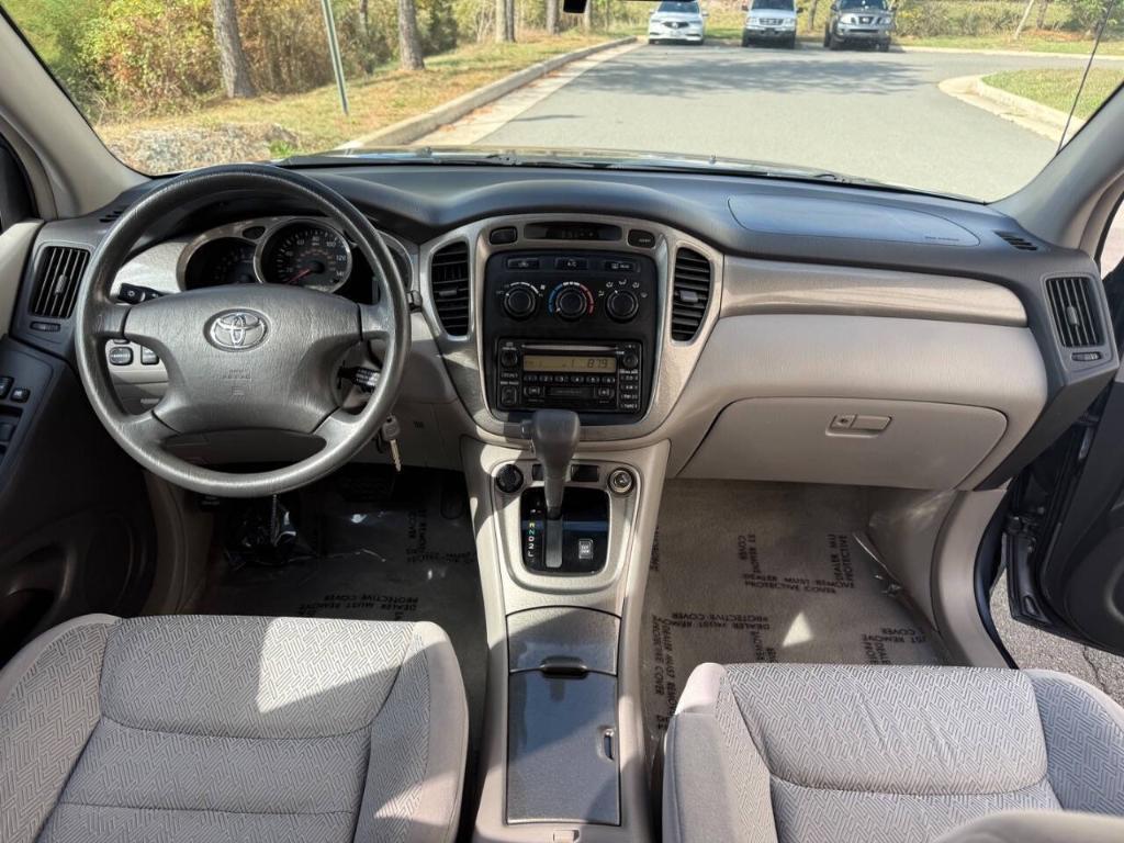 used 2003 Toyota Highlander car, priced at $5,995
