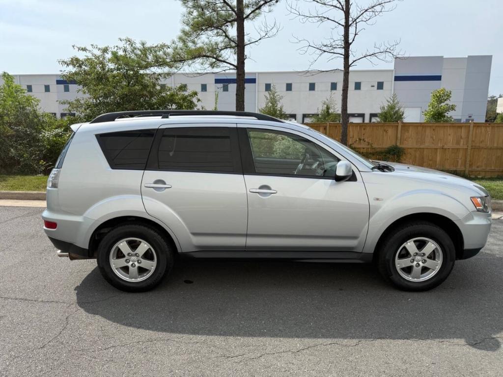 used 2010 Mitsubishi Outlander car, priced at $4,995
