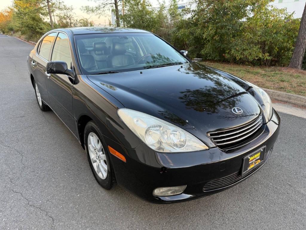 used 2004 Lexus ES 330 car, priced at $5,995