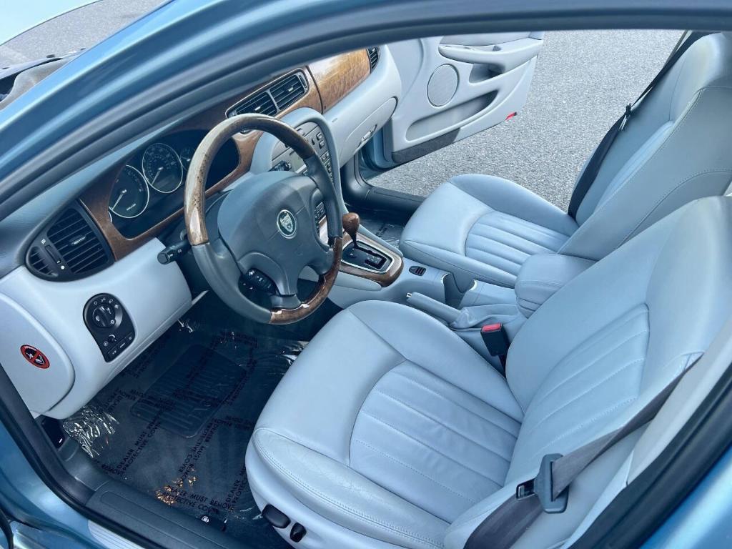 used 2003 Jaguar X-Type car, priced at $8,495