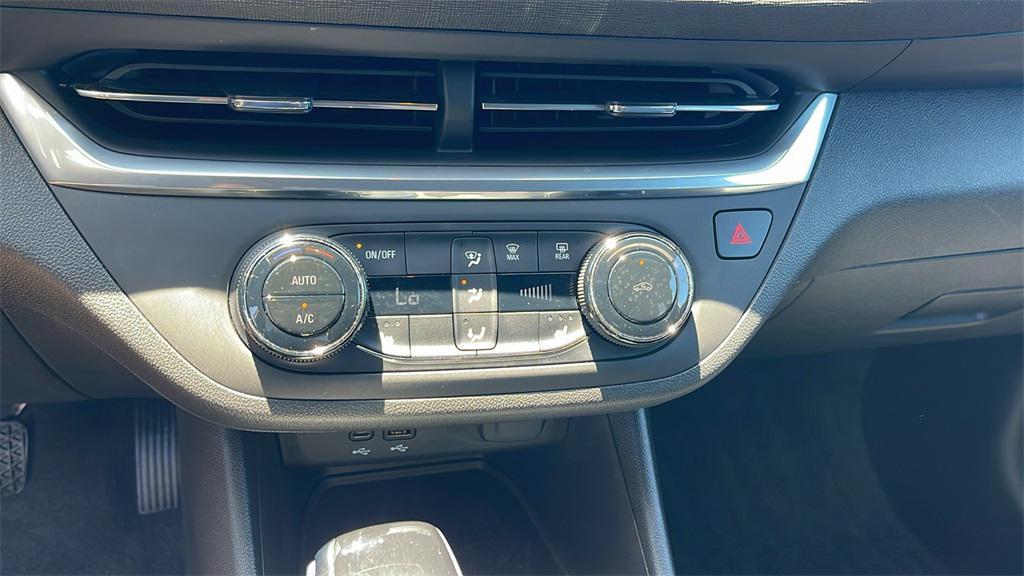 used 2024 Buick Envista car, priced at $21,995