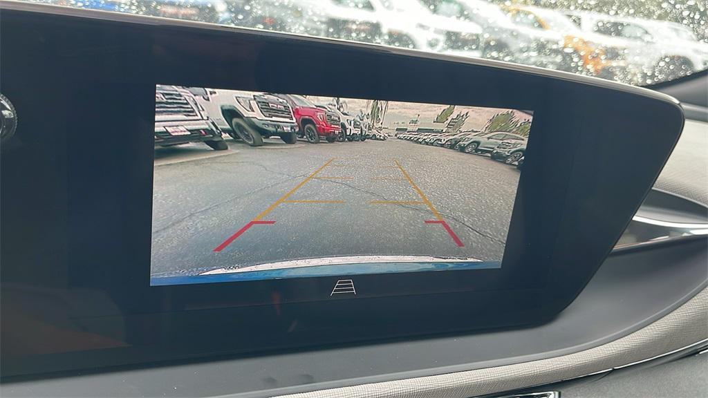 new 2025 Buick Envista car, priced at $30,335