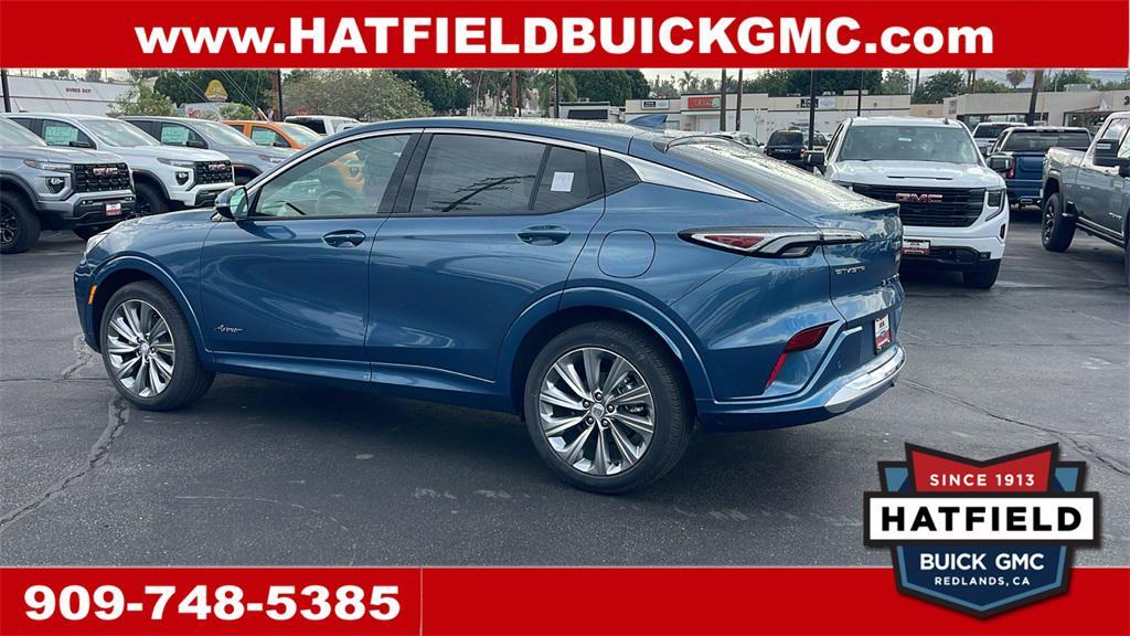 new 2025 Buick Envista car, priced at $30,335