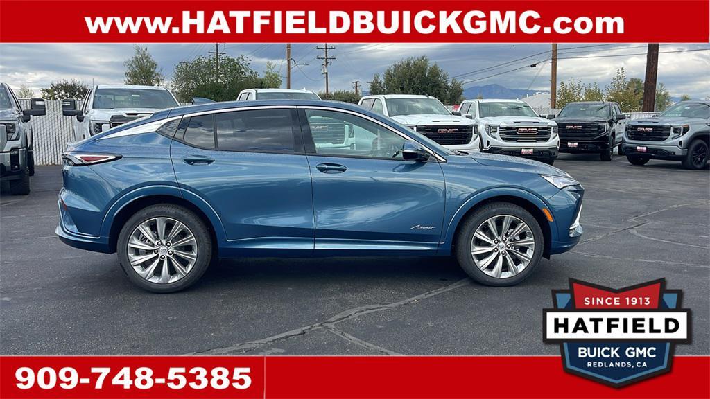 new 2025 Buick Envista car, priced at $30,335