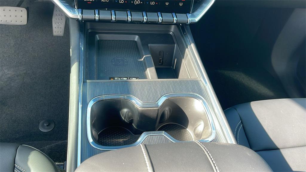 new 2026 GMC Acadia car, priced at $51,625