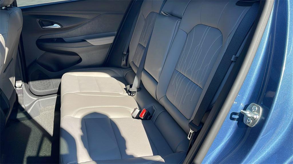 new 2025 Buick Envista car, priced at $30,335