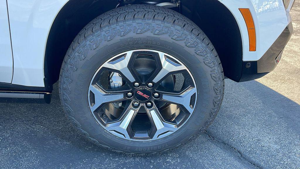 new 2026 GMC Yukon XL car, priced at $106,020