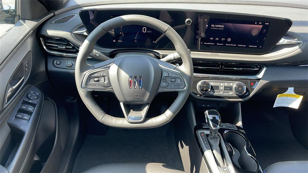 new 2025 Buick Envista car, priced at $26,835