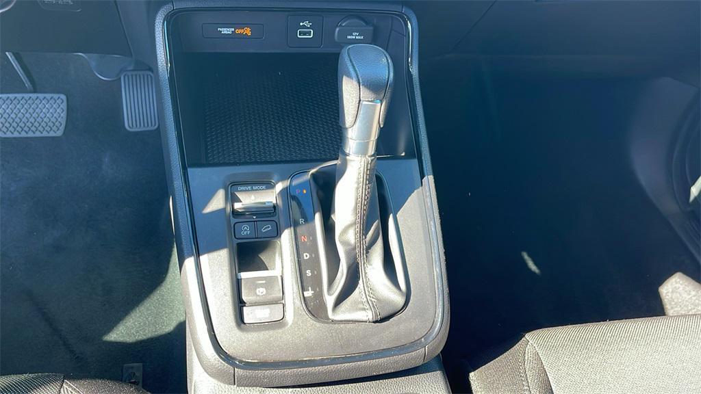 used 2025 Honda CR-V car, priced at $26,950