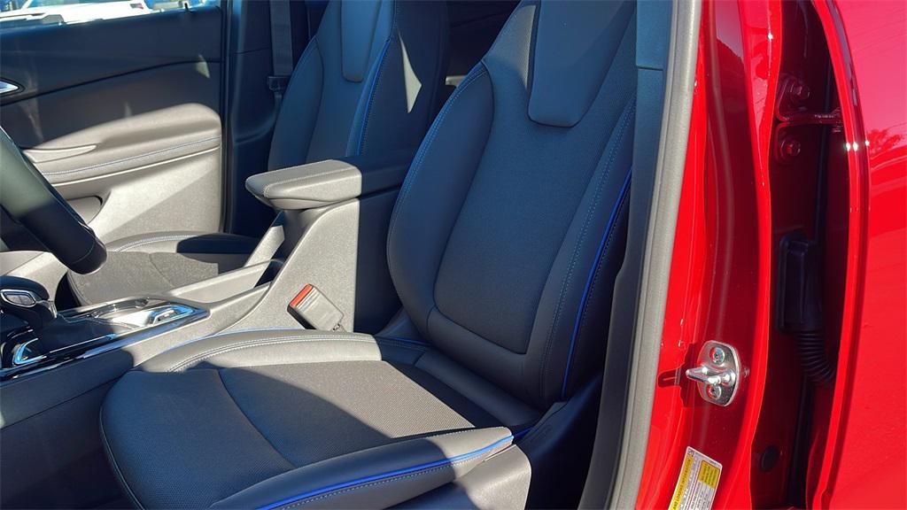 new 2026 Buick Encore GX car, priced at $30,585